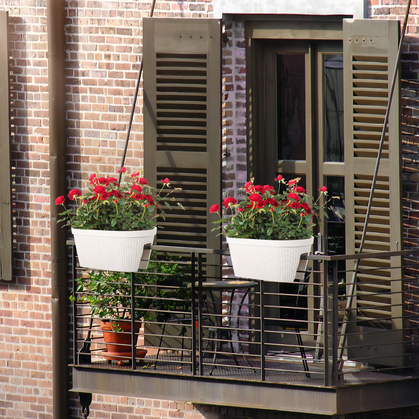 Aoodor Balcony Rattan Pattern Railing Planter Box with Drainage Holes and Adjustable Brackets White